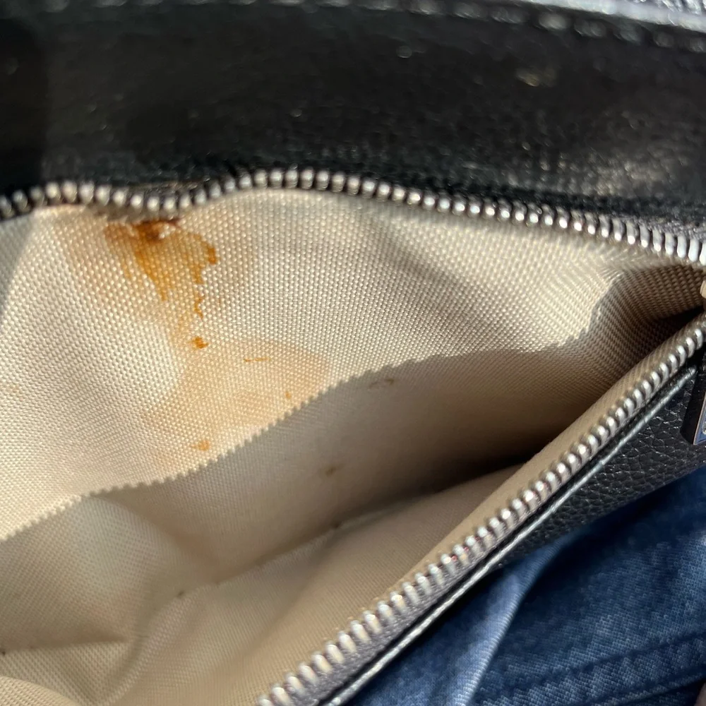 DESIGNER  GUCCI BLACK BAG, distressed - Picture 3 of 10